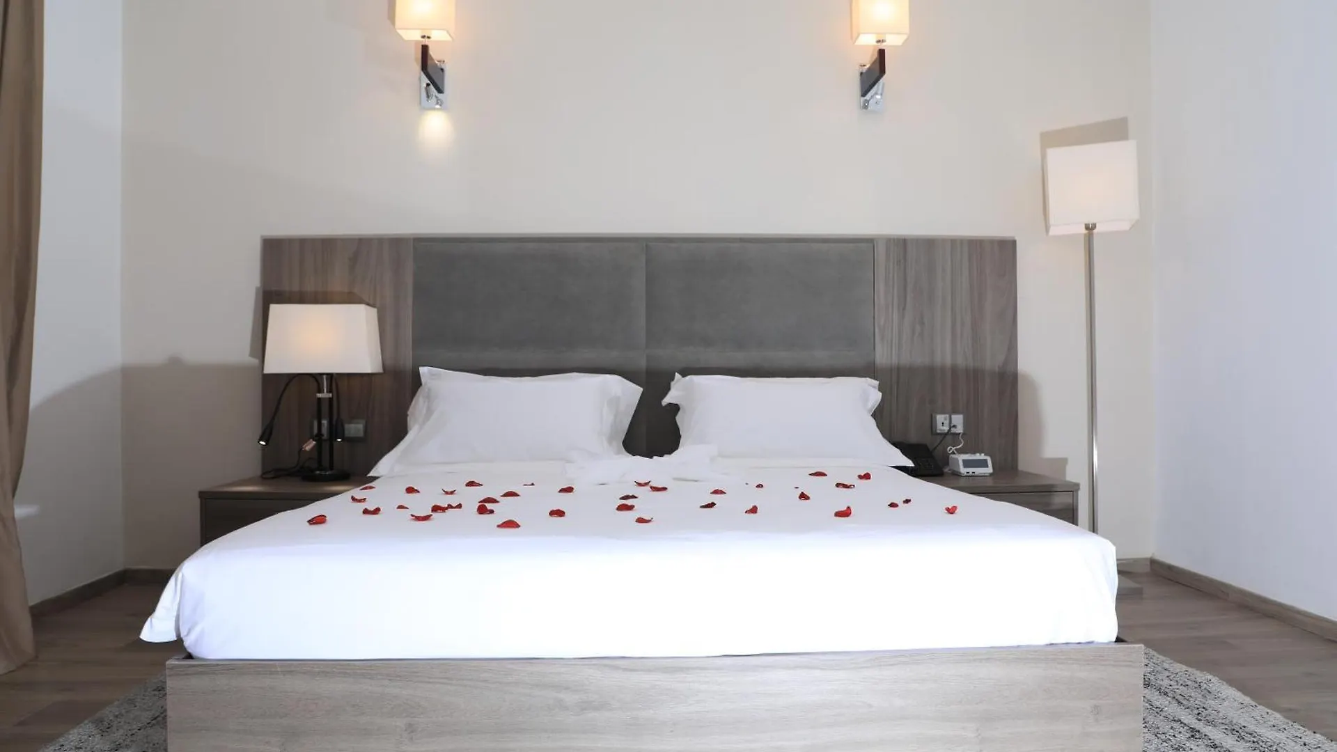 Th Bonroyal Hotel Addis Ababa 4*,